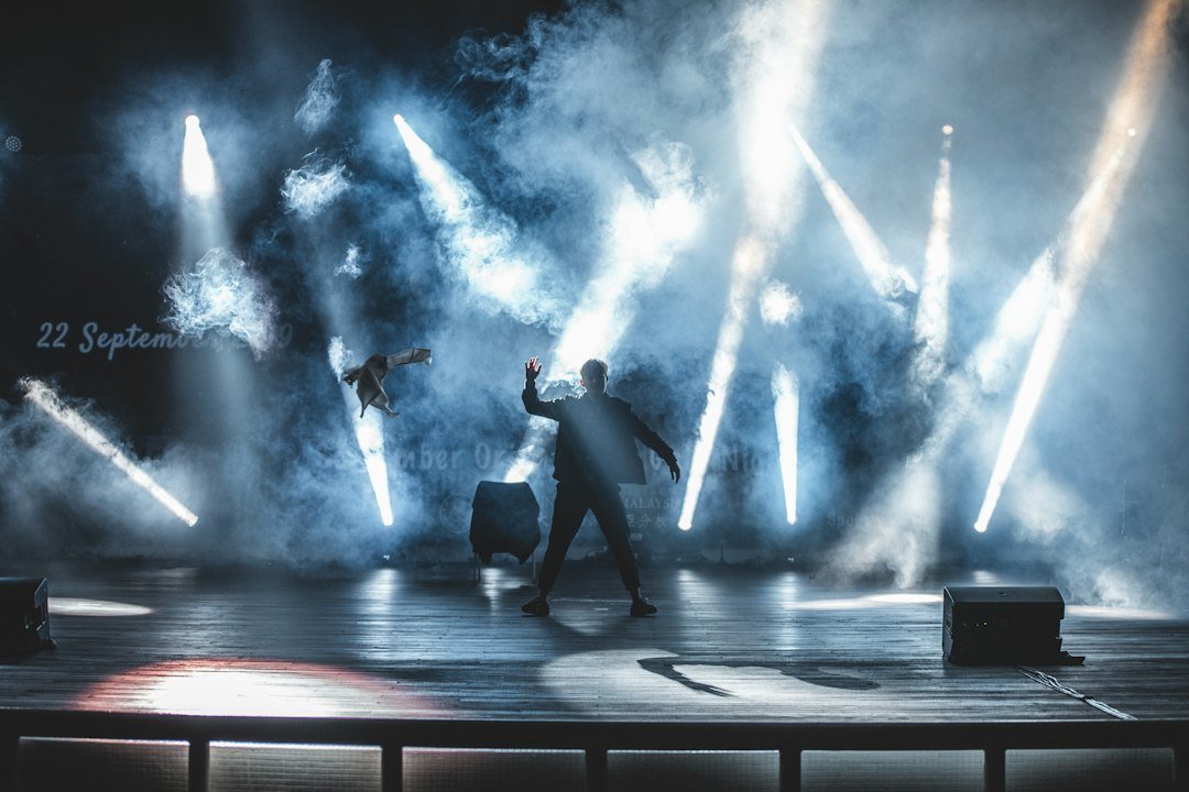 Dupla em palco representa disputa de marca envolvendo OutKast e Ovrkast