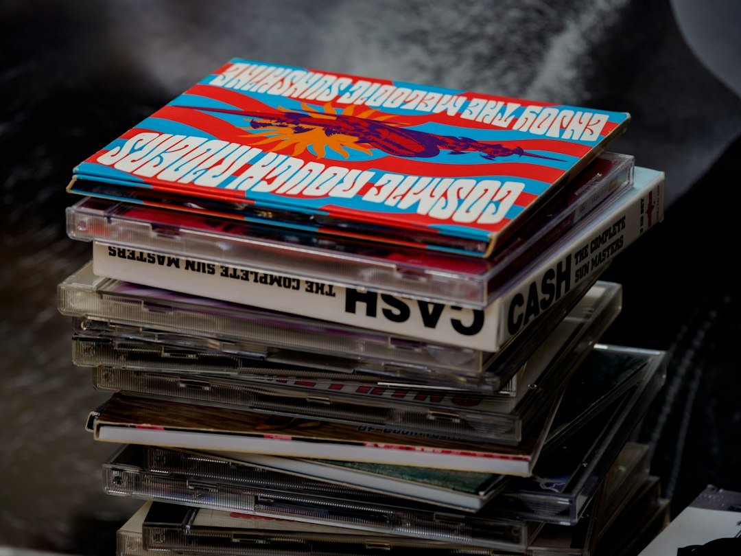 CDs físicos representam a estratégia de Rod 3030 para o álbum Ninjas Nunca Dormem