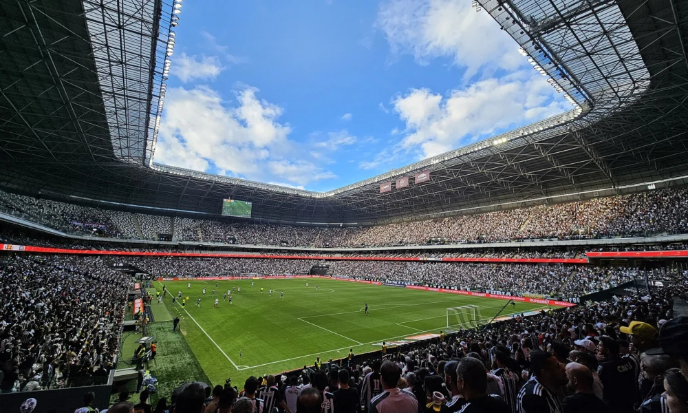 Torcida do Atlético-MG na Arena MRV, em Belo Horizonte, durante jogo contra o Bahia em 2024