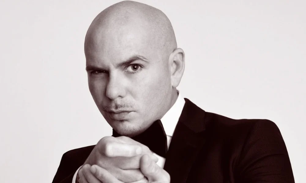 Pitbull, que lança o álbum PITCOIN em outubro de 2026