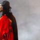 Playboi Carti em apresentação no Clout Festival de 2024, fotografia de arquivo