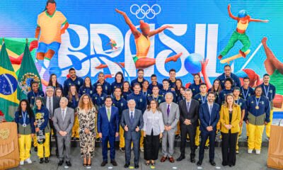 Raicca Ventura em encontro com atletas olímpicos em Brasília, 2024