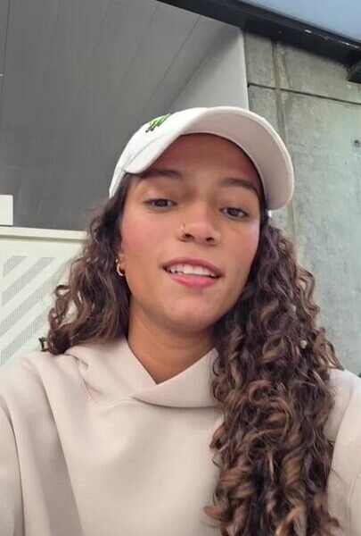 Rayssa Leal após se machucar antes da etapa de Paris da SLS em 2026